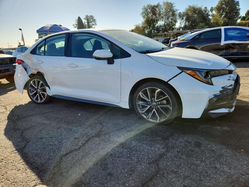 Снимка 4 от търг – 2021 TOYOTA COROLLA с VIN 5YFS4MCE9MP065128