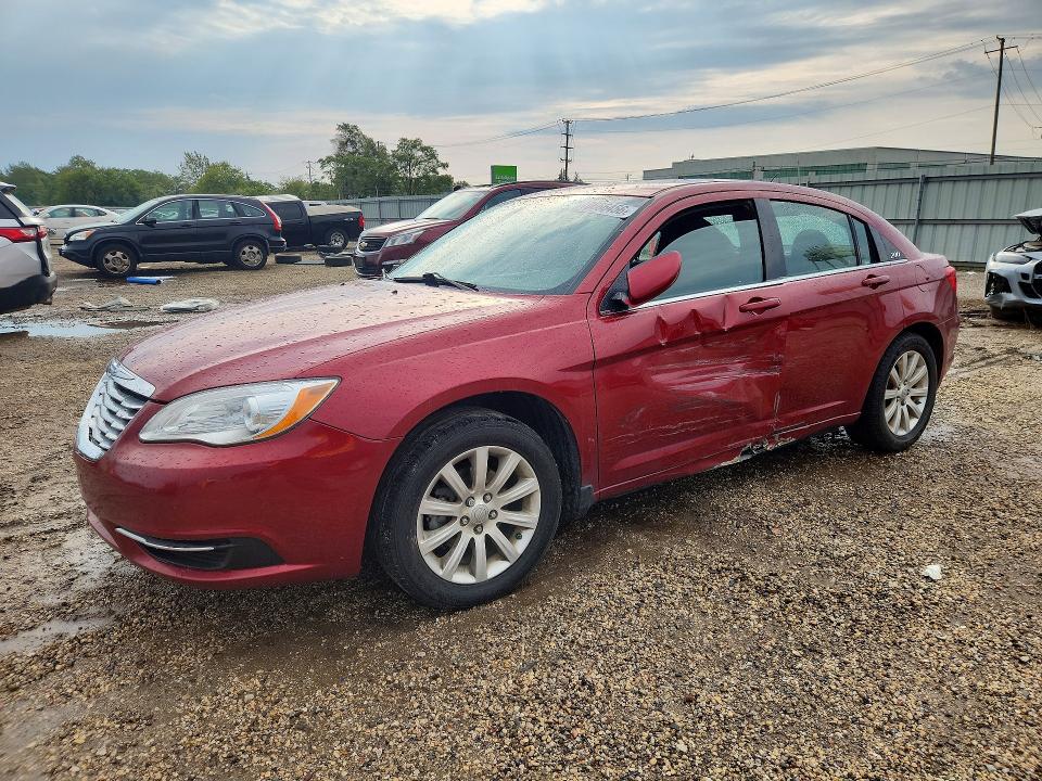 CHRYSLER 200 2013 with VIN 1C3CCBBB9DN679309 - Photo from auction