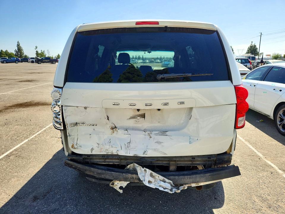 Photo 6 from auction – 2014 DODGE GRAND CARAVAN with VIN 2C7WDGBG3ER319622