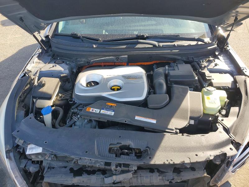 Снимка 11 от търг – 2016 HYUNDAI SONATA HYBRID с VIN KMHE24L10GA026657