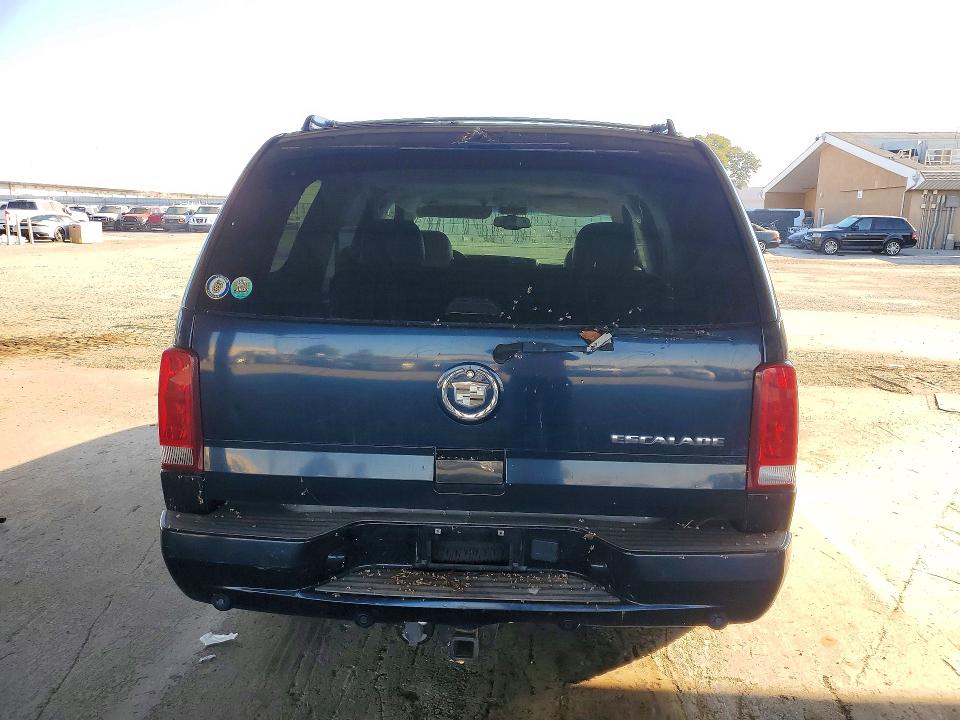 Photo 6 from auction – 2005 CADILLAC ESCALADE with VIN 1GYEC63T25R122992