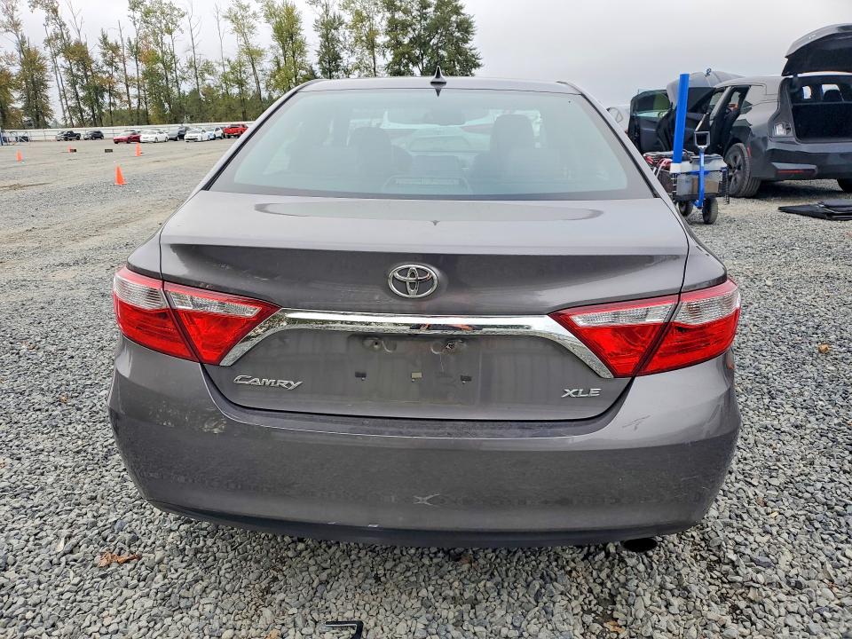 Photo 6 from auction – 2017 TOYOTA CAMRY with VIN 4T1BF1FK4HU779909