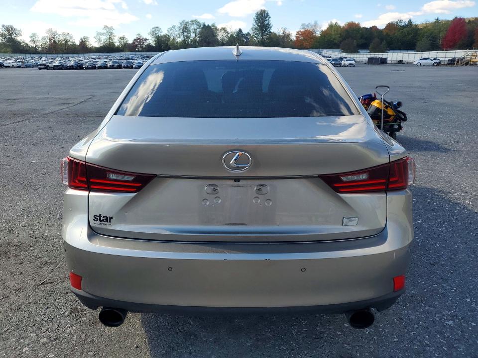 Снимка 6 от търг – 2014 LEXUS IS с VIN JTHBE1D24E5000197