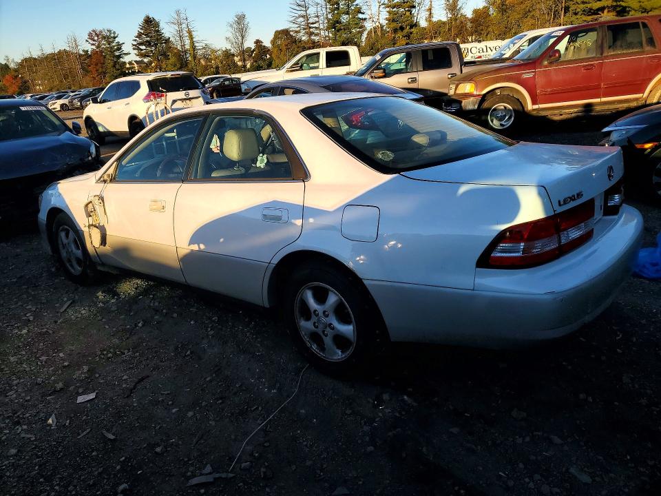 Снимка 2 от търг – 2000 LEXUS ES с VIN JT8BF28G1Y5101209