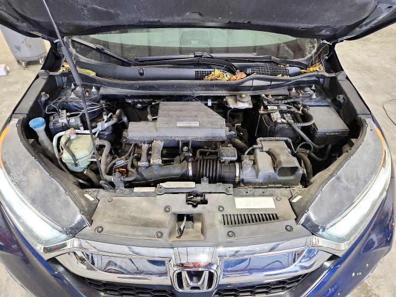 Снимка 12 от търг – 2018 HONDA CR-V с VIN 7FARW2H95JE002306