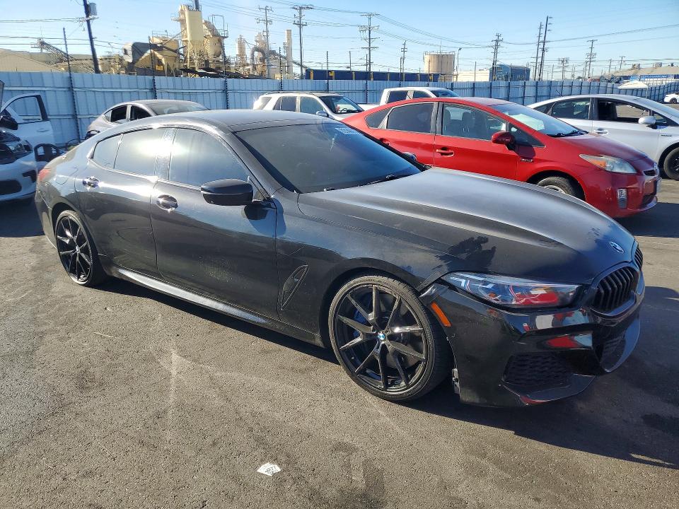 Снимка 4 от търг – 2021 BMW M850XI с VIN WBAGV8C00MCF81417