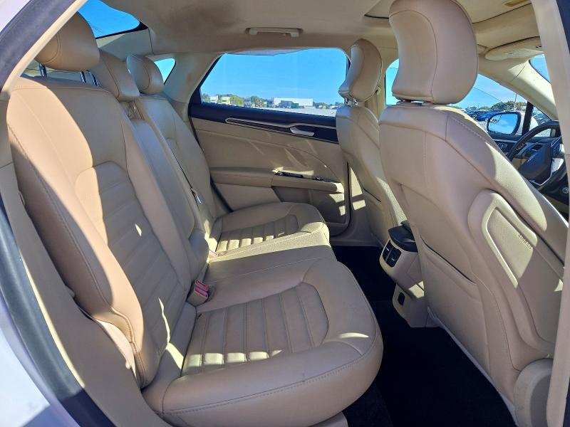 Снимка 10 от търг – 2016 FORD FUSION с VIN 3FA6P0HD1GR324555