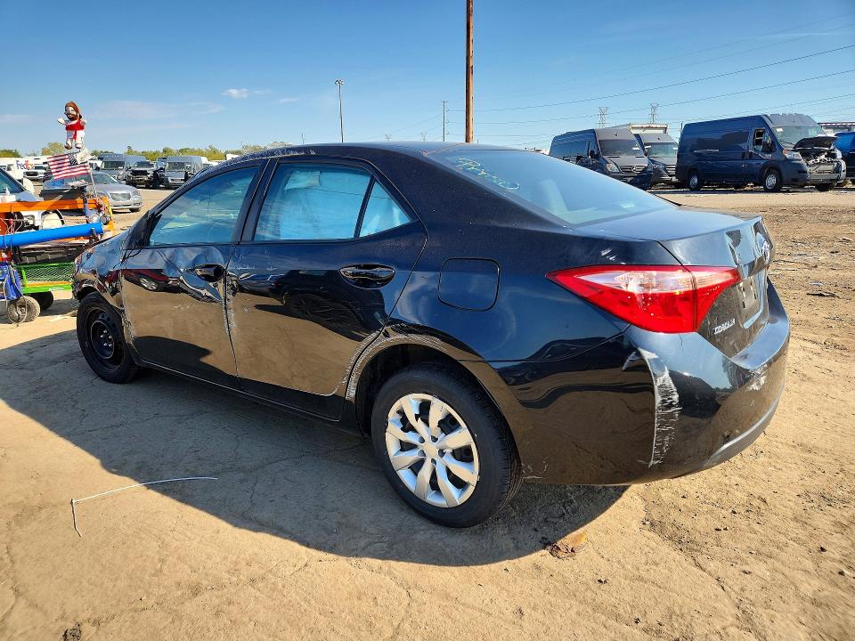 Снимка 2 от търг – 2019 TOYOTA COROLLA с VIN 5YFBURHE9KP875460