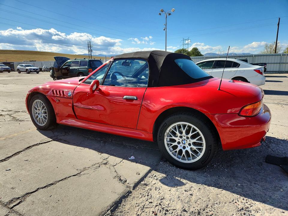 Foto 2 de la subasta – 1998 BMW Z3 con VIN 4USCJ332XWLC12031