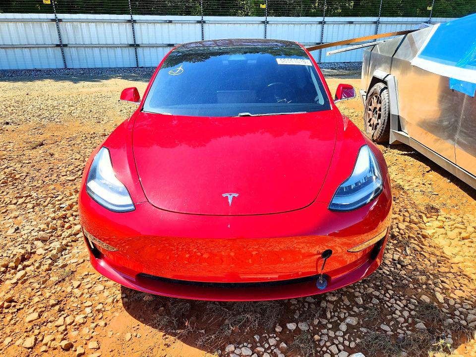 Снимка 5 от търг – 2018 TESLA MODEL 3 с VIN 5YJ3E1EA3JF015438
