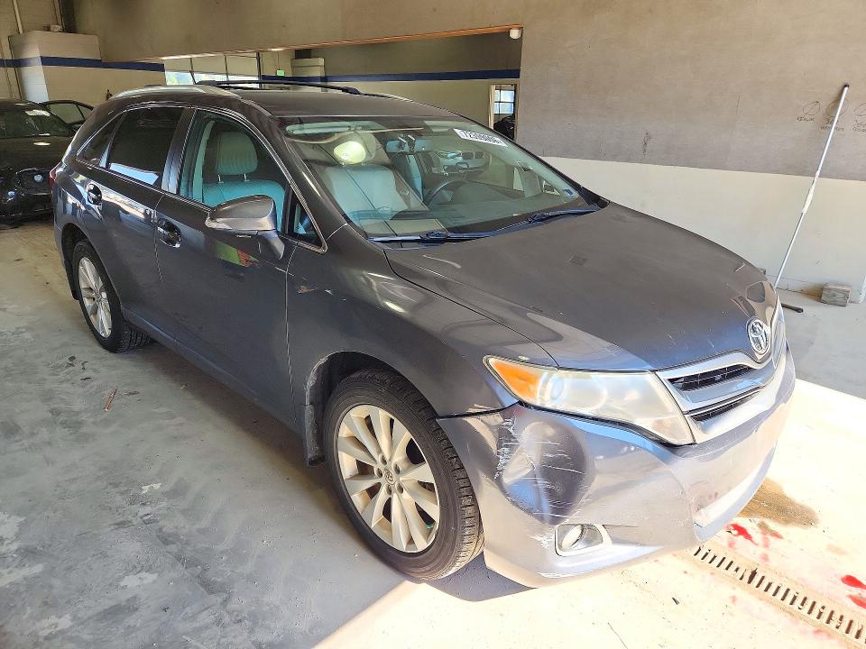 Photo 4 from auction – 2013 TOYOTA VENZA with VIN 4T3BA3BB1DU034634