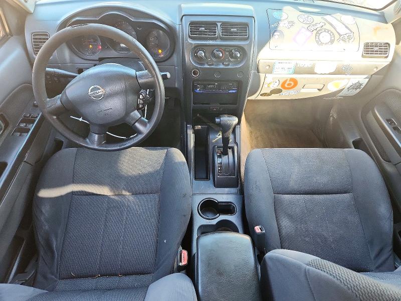 Снимка 8 от търг – 2002 NISSAN FRONTIER с VIN 1N6ED29X32C331174