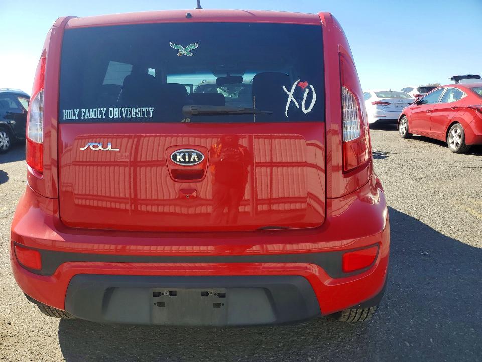 Снимка 6 от търг – 2012 KIA SOUL с VIN KNDJT2A65C7464214