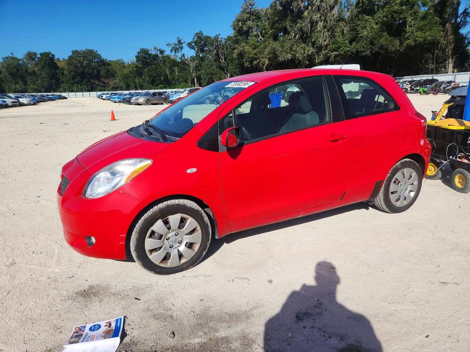 TOYOTA YARIS 2007 с VIN JTDJT903075099734 - Снимка от търг