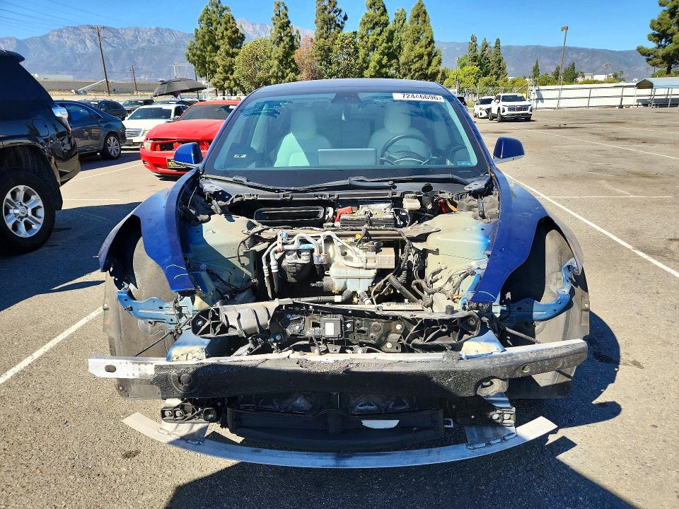 Снимка 5 от търг – 2018 TESLA MODEL 3 с VIN 5YJ3E1EA3JF155912