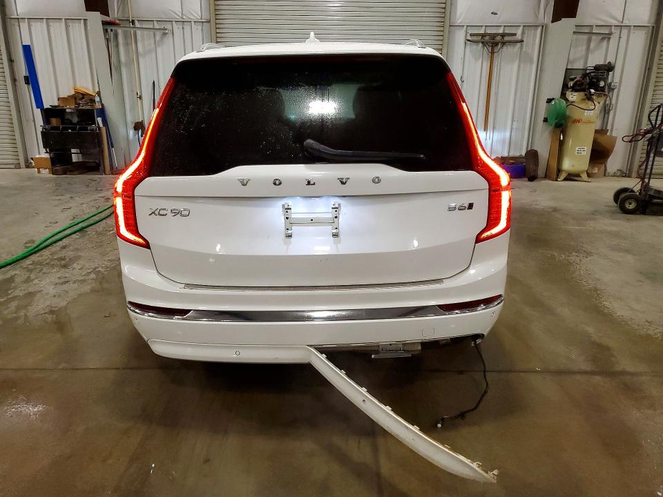 Foto 6 de la subasta – 2025 VOLVO XC90 con VIN YV4062PF1S1330065