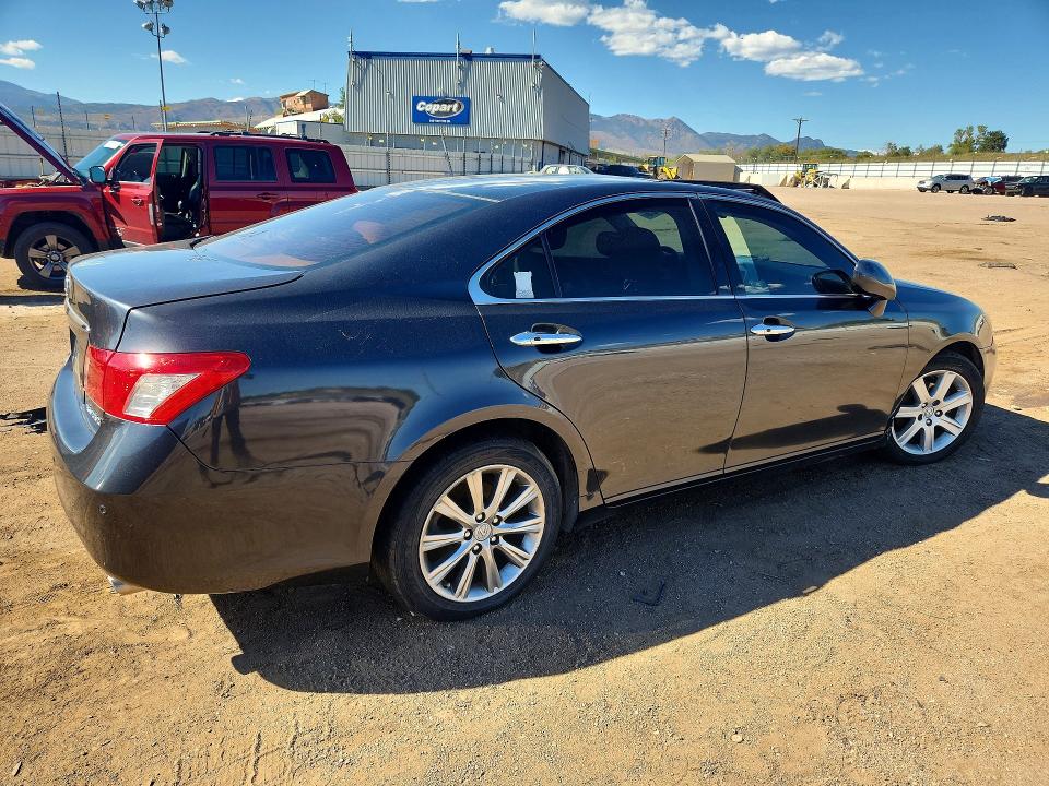 Zdjęcie 3 z aukcji – 2007 LEXUS ES z VIN JTHBJ46G972084737
