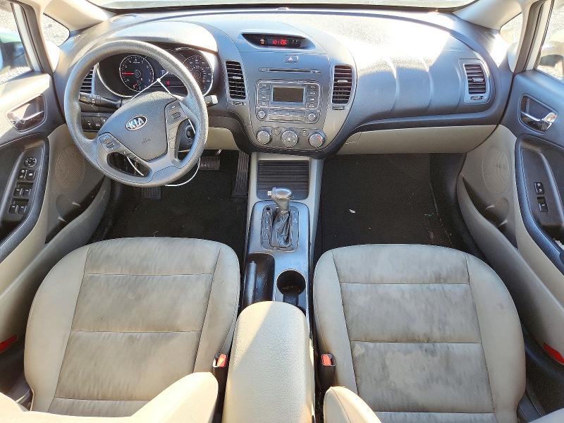 Foto 8 de la subasta – 2015 KIA FORTE con VIN KNAFK4A62F5341097
