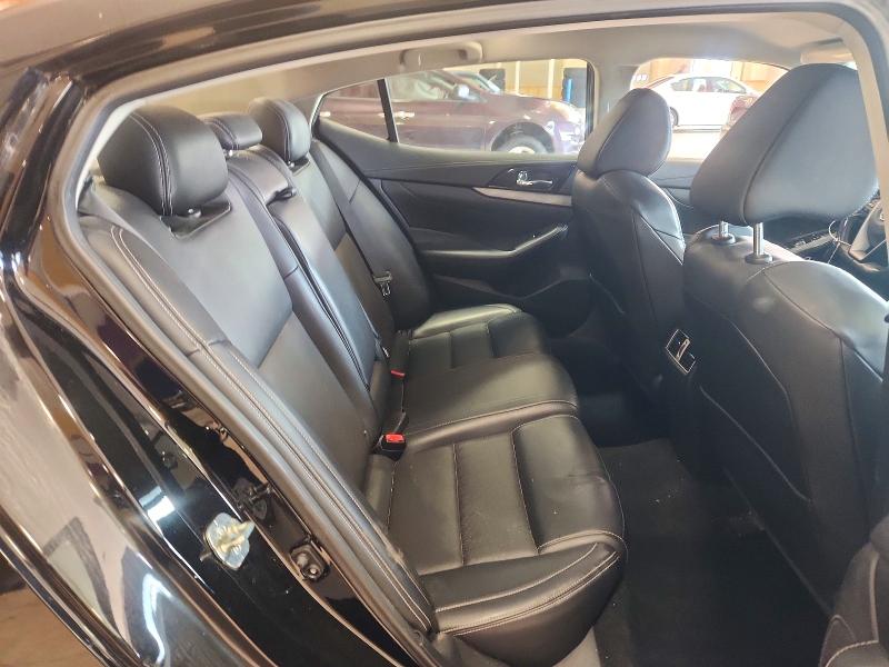 Снимка 10 от търг – 2017 NISSAN MAXIMA с VIN 1N4AA6AP8HC443867