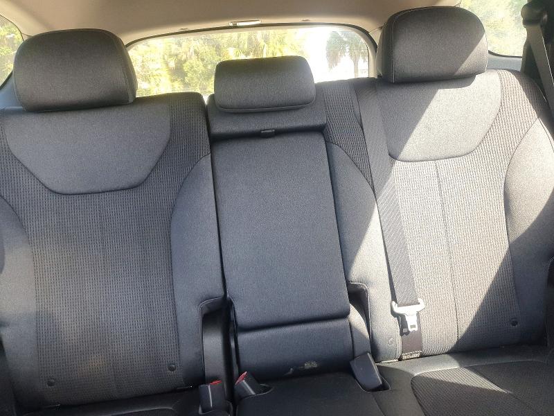 Photo 10 from auction – 2019 HYUNDAI SANTA FE with VIN 5NMS33AD7KH080807