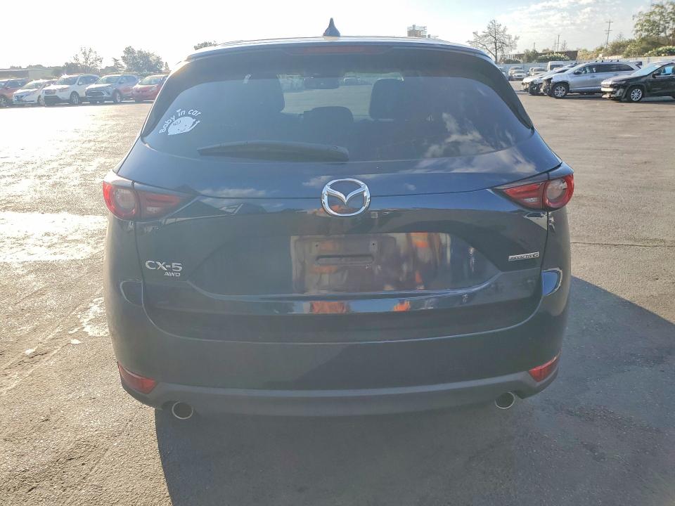 Снимка 6 от търг – 2021 MAZDA CX-5 с VIN JM3KFBDM7M1494347