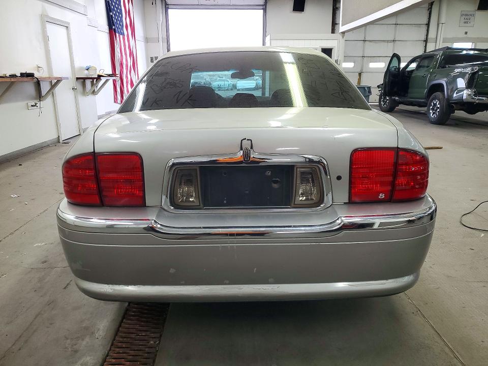 Снимка 6 от търг – 2002 LINCOLN LS с VIN 1LNHM87A22Y684117