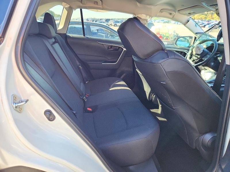 Foto 11 de la subasta – 2025 TOYOTA RAV4 con VIN 2T3H1RFV4SC356443