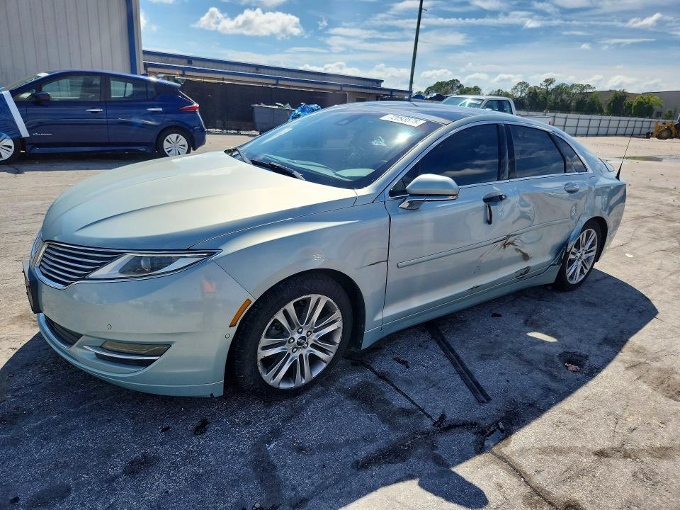 LINCOLN MKZ 2014 con VIN 3LN6L2LU2ER803746 - Foto de la subasta