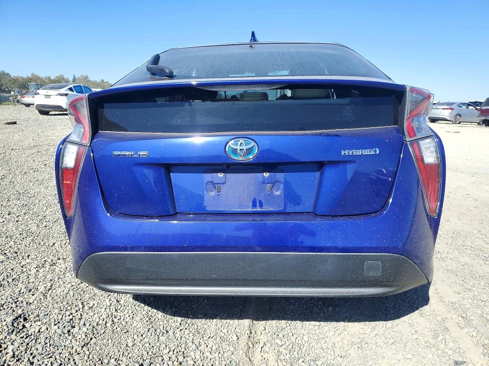 Снимка 6 от търг – 2017 TOYOTA PRIUS с VIN JTDKBRFU6H3542621