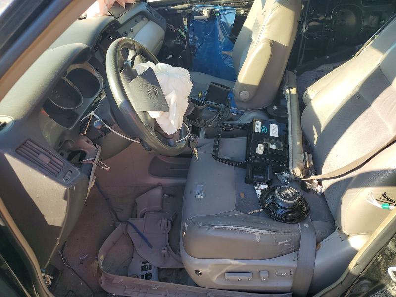 Снимка 7 от търг – 2003 TOYOTA HIGHLANDER с VIN JTEGF21A830100833