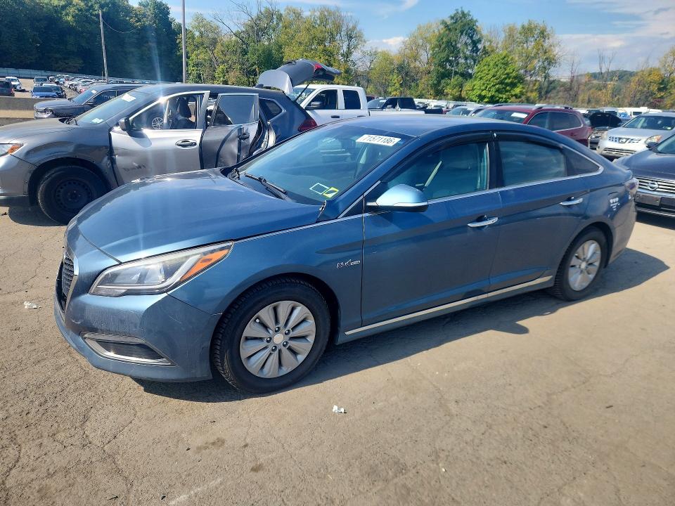 HYUNDAI SONATA HYBRID 2016 с VIN KMHE24L17GA042290 - Снимка от търг