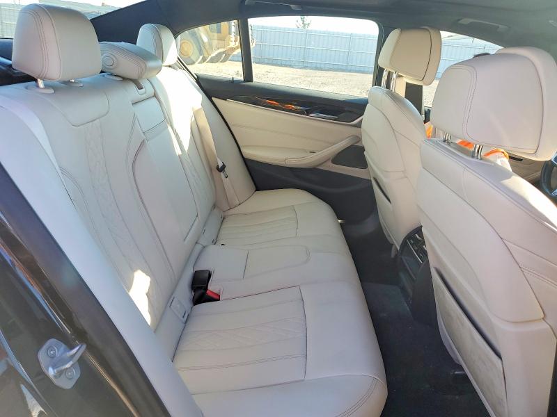 Photo 10 from auction – 2020 BMW M550XI with VIN WBAJS7C01LBN96907