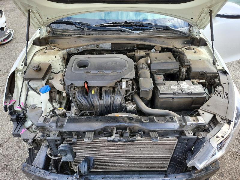 Photo 11 from auction – 2018 KIA OPTIMA with VIN KNAGT4L36J5191475
