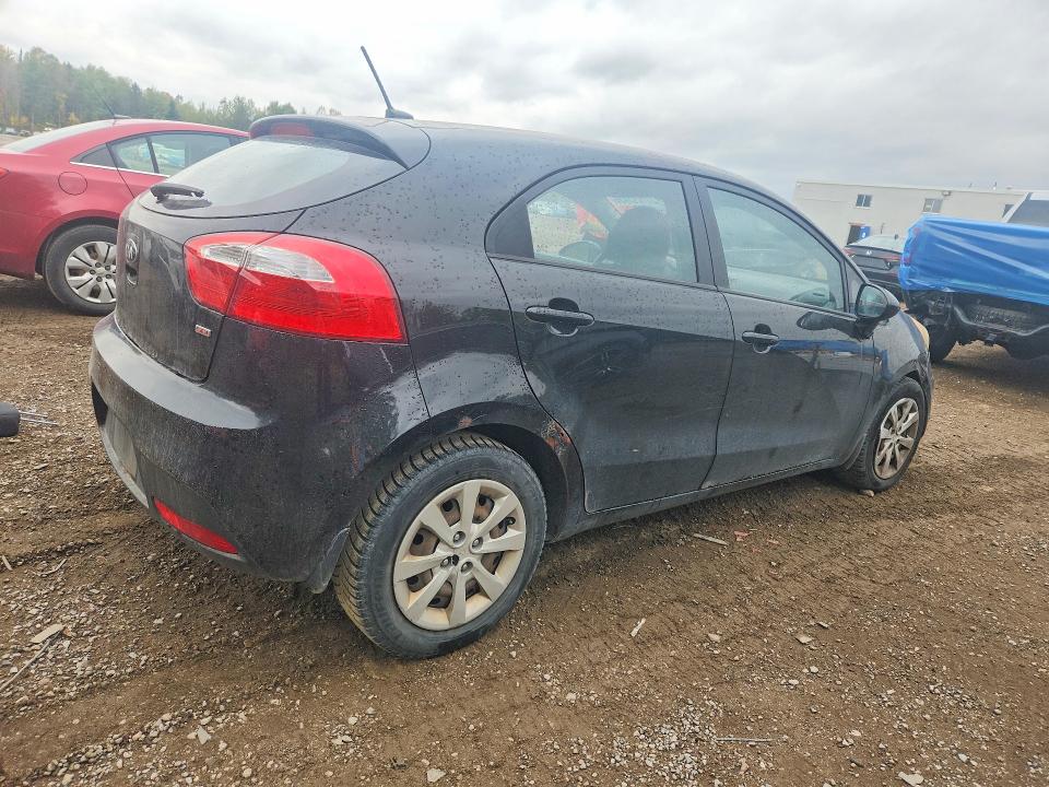 Photo 3 from auction – 2013 KIA RIO with VIN KNADM5A35D6831537