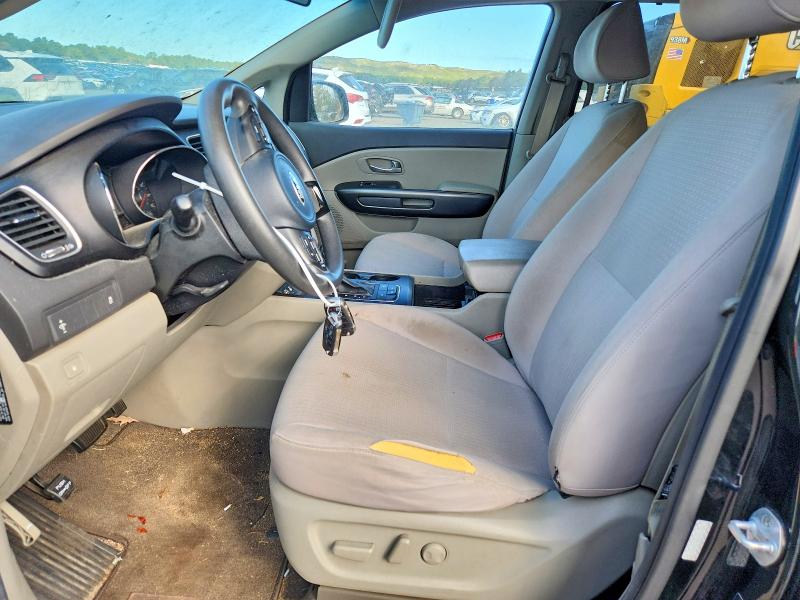Photo 7 from auction – 2016 KIA SEDONA with VIN KNDMB5C16G6125721