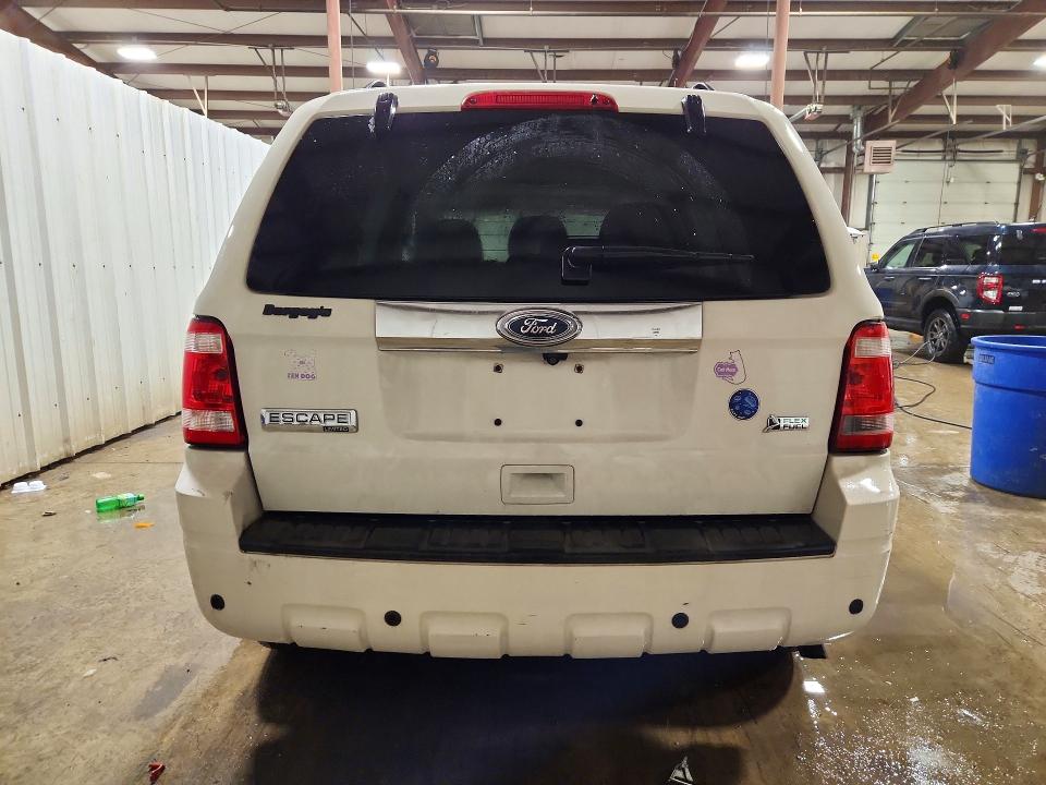 Снимка 6 от търг – 2010 FORD ESCAPE с VIN 1FMCU0EG6AKD30458