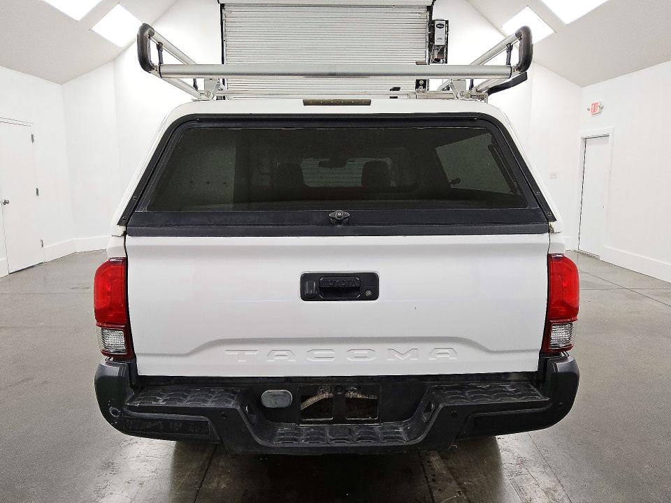 Photo 6 from auction – 2021 TOYOTA TACOMA with VIN 3TYRX5GN2MT029749