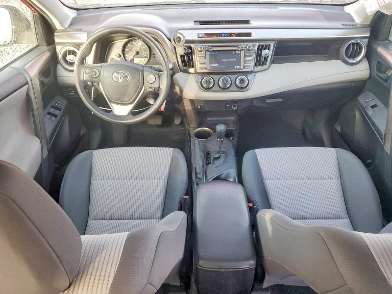 Снимка 8 от търг – 2015 TOYOTA RAV4 с VIN 2T3BFREV3FW311927