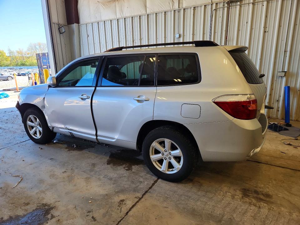 Photo 2 from auction – 2009 TOYOTA HIGHLANDER with VIN JTEDA41A892000564