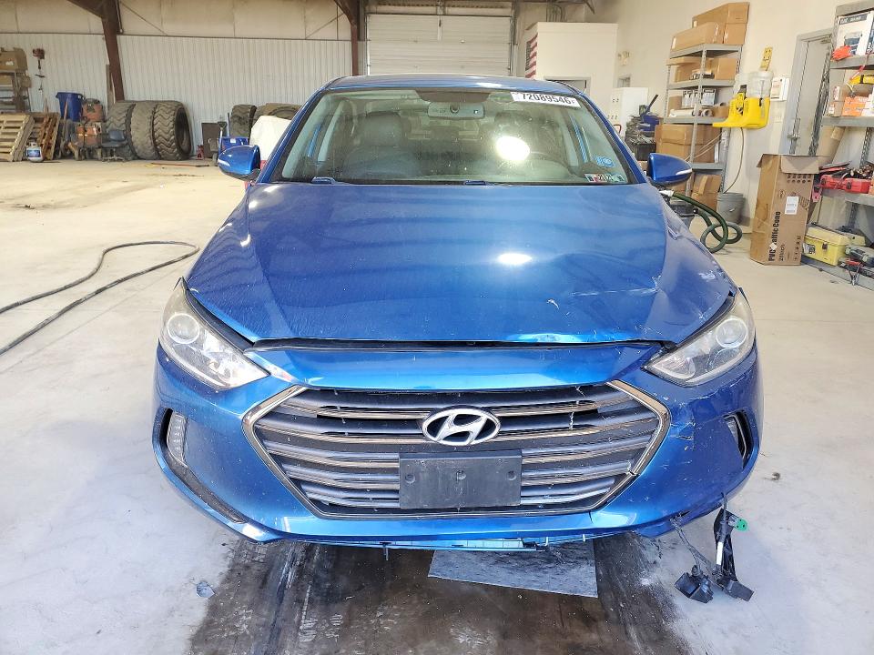 Снимка 5 от търг – 2017 HYUNDAI ELANTRA с VIN 5NPD84LF9HH115924