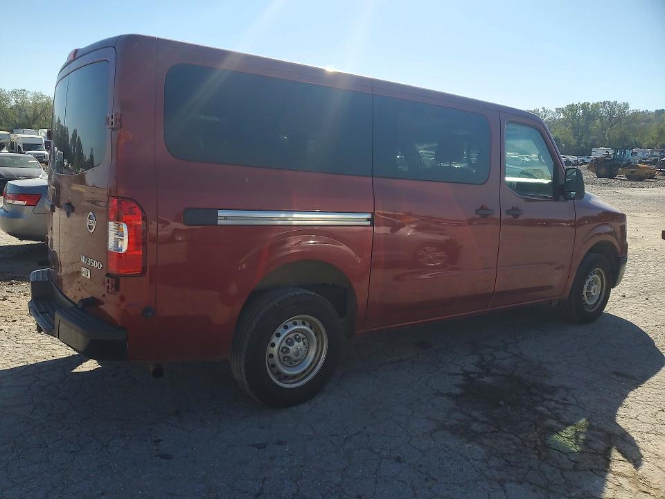 Снимка 3 от търг – 2016 NISSAN NV с VIN 5BZBF0AA0GN853395