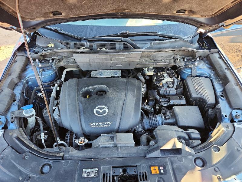 Снимка 12 от търг – 2018 MAZDA CX-5 с VIN JM3KFABM3J1414129
