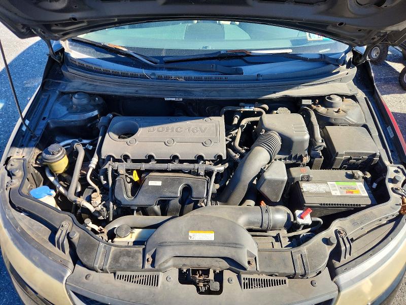 Снимка 11 от търг – 2010 KIA FORTE с VIN KNAFT4A29A5109826
