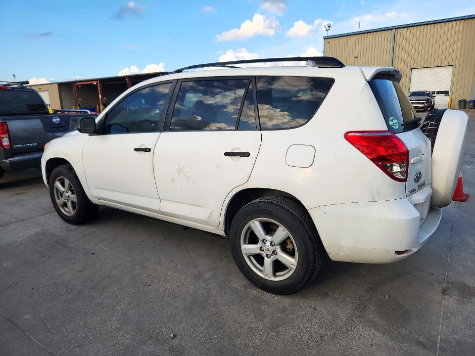 Photo 2 from auction – 2007 TOYOTA RAV4 with VIN JTMZD33V075057610