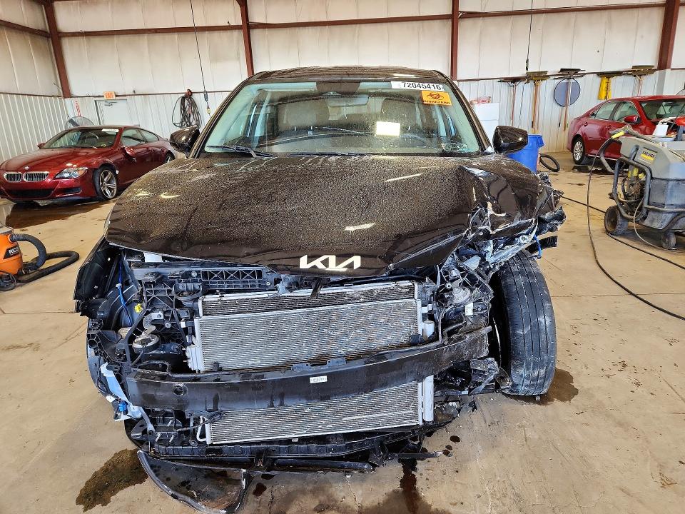 Photo 5 from auction – 2023 KIA SPORTAGE with VIN KNDPUCAF8P7105846