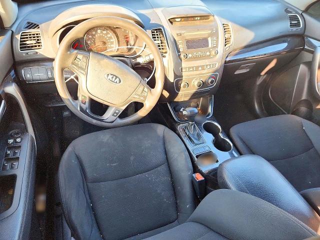 Photo 8 from auction – 2014 KIA SORENTO with VIN 5XYKT3A66EG514571
