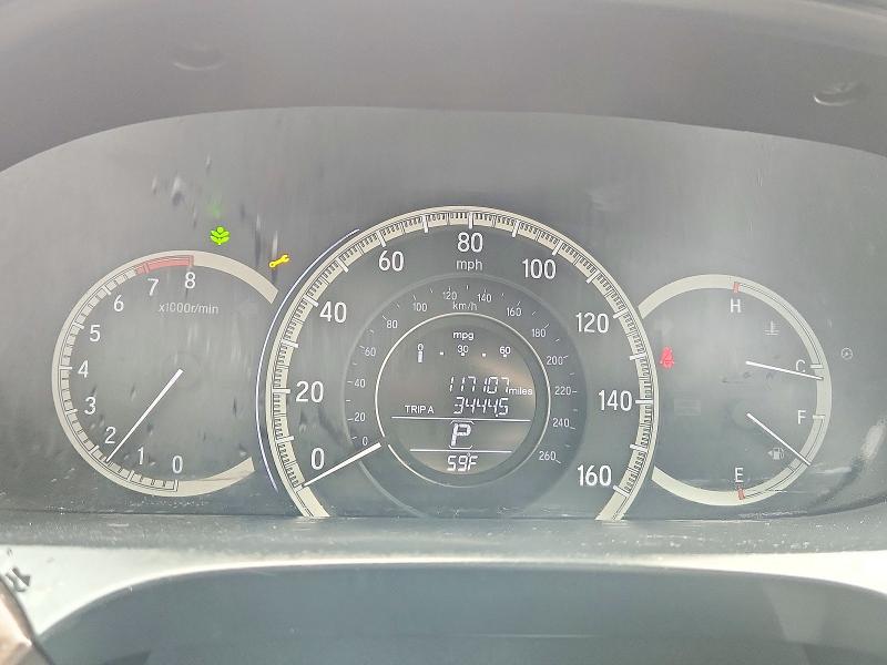 Photo 9 from auction – 2016 HONDA ACCORD with VIN 1HGCR2F80GA083253