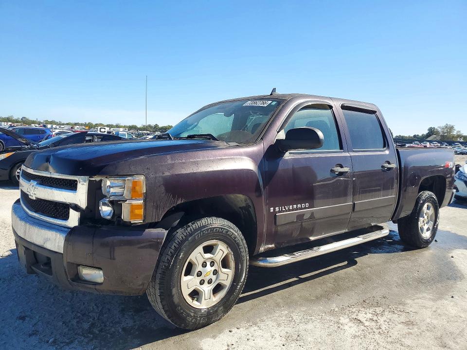 Снимка 1 от търг – 2008 CHEVROLET SILVERADO с VIN 2GCEK133081124295