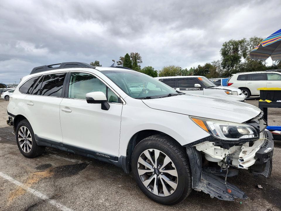 Photo 4 from auction – 2015 SUBARU OUTBACK with VIN 4S4BSENC2F3278372