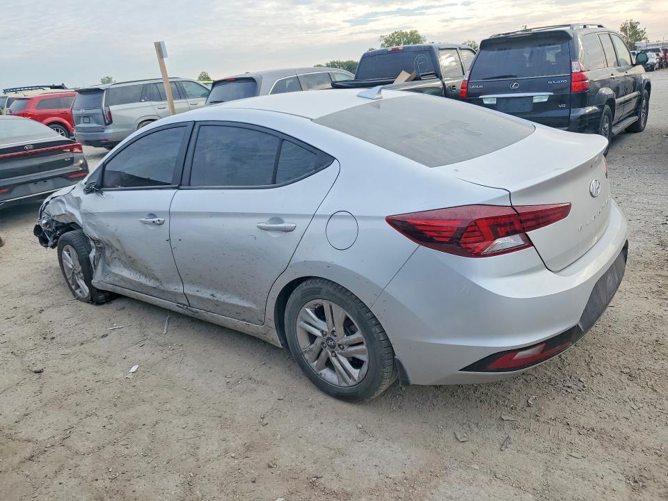 Снимка 2 от търг – 2019 HYUNDAI ELANTRA с VIN KMHD84LF6KU875480
